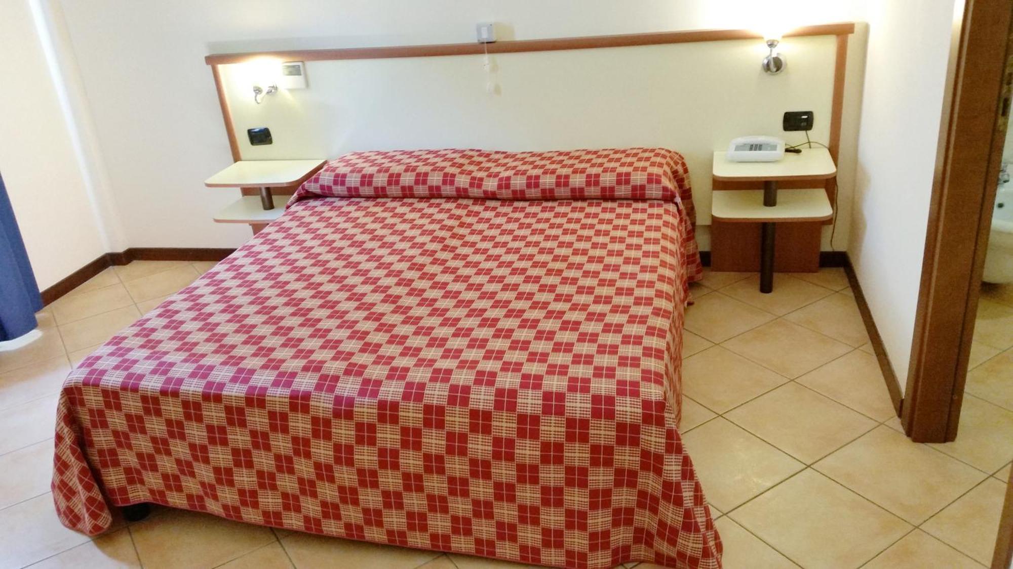 Hotel Miravalle Ribera Pokoj fotografie